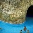 Unde poţi să înoţi într-o peşteră. Şi să-ţi fie cald